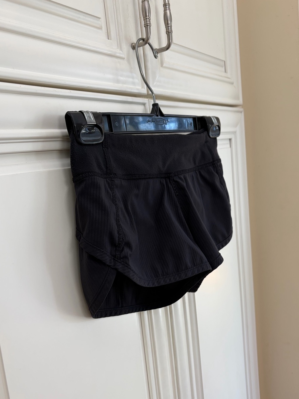 Ivivva by Lululemon Speedy girls shorts